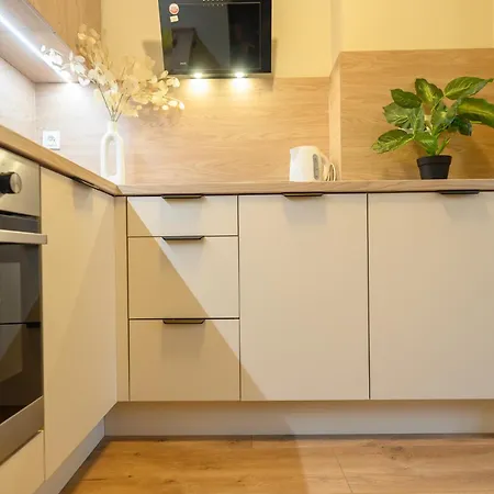 Chwaliszewo Deluxe Studio Old Town Апартаменты *
