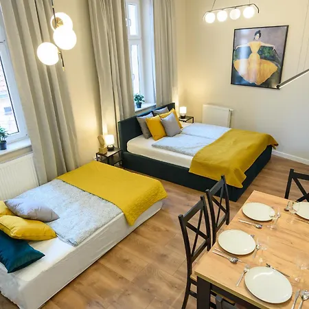 Chwaliszewo Deluxe Studio Old Town * Познань